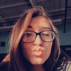 Meet your Posher, Brooklyn